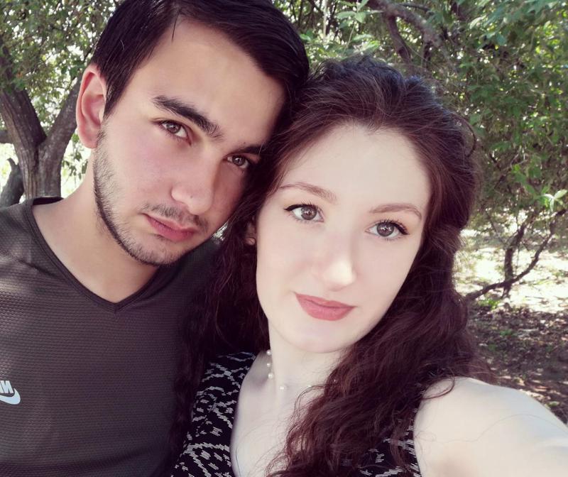 "ქეთა ქმრის სახლიდან წამოსვლას აპირებდა.." - რას ჰყვებიან მოკლული ფეხმძიმე გოგოს მეგობარი და მკვლელობაში ბრალდებულის ადვოკატი?