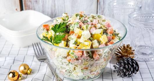 ყველა ამზადებს, თუმცა ცოტამ თუ იცის... – რა განსხვავებაა ოლივიესა და ვინეგრეტს შორის?