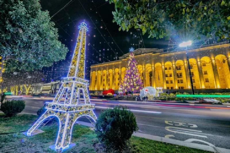 თბილისში დღეს საახალწლო სოფლები გაიხსნება - სად რა ღონისძიება ელით მოქალაქეებს