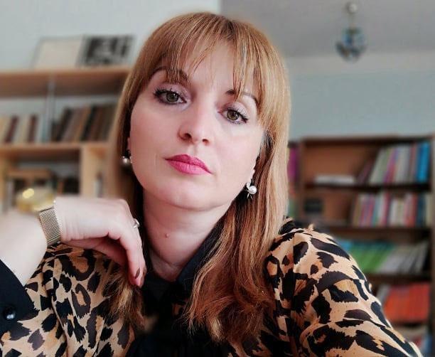 "წავიდა ადამიანი, რომელიც მზესავით გვათბობდა" - პოეტი ია ნანეიშვილი გარდაიცვალა
