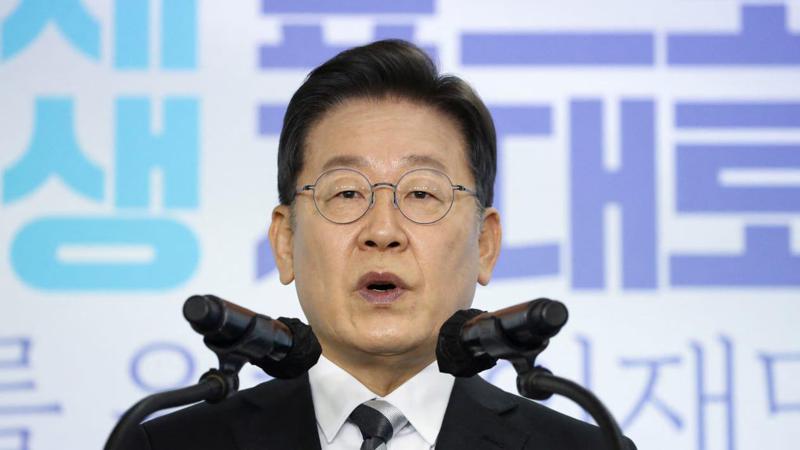 სამხრეთ კორეის პრეზიდენტობის კანდიდატი პირობას დებს, რომ პრეზიდენტად არჩევის შემთხვევაში, თმის ცვენის მკურნალობას სახელმწიფო დააფინანსებს