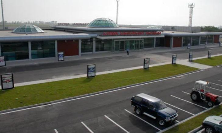 სტამბოლი-ბათუმის რეისი ბათუმის აეროპორტში ვერ დაეშვა - რა გახდა მიზეზი?