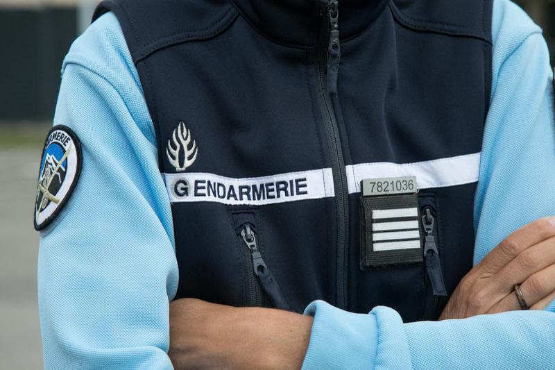 80 ცალი კარაქი, 32  "სნიკერსი", 12 "ქინდერი", 10 წყვილი წინდა და ა.შ.- საფრანგეთში მარკეტის გაქურდვისთვის საქართველოს ორი მოქალაქე დააკავეს