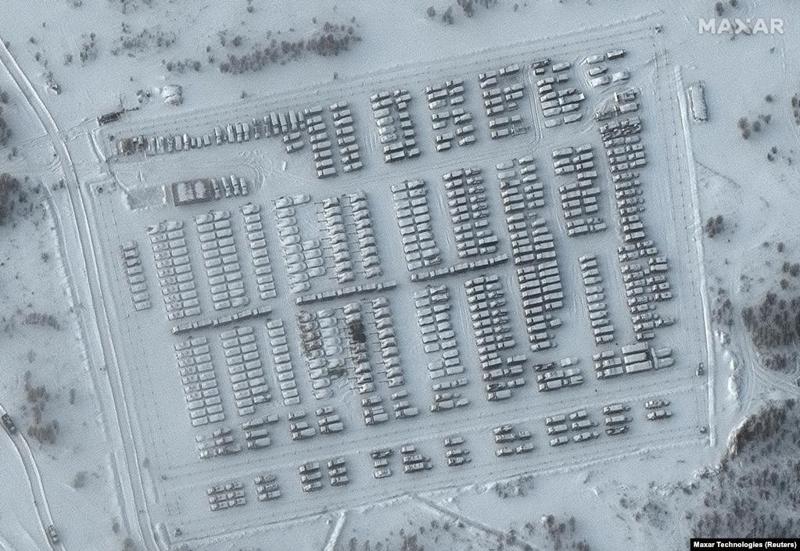 რუსი სამხედროებისა და რუსული ტექნიკის მობილიზება უკრაინის სიახლოვეს - რა ხდება რუსეთ-უკრაინის საზღვართან: თანამგზავრიდან გადაღებული ახალი კადრები