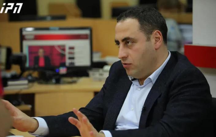 "როცა პრემიერი დღისით-მზისით ამბობს: მერე რა, თუ არ მოგვცემენ კანდიდატის სტატუსს, ეს არის გზავნილი - არ მოგვცემთ, ნუ მოგვცემთ" - ვაშაძე