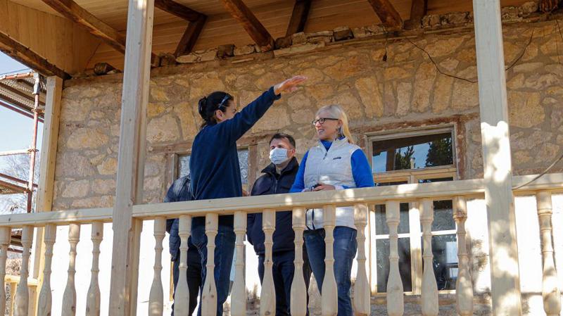 არემჯის ქართულ-გერმანულ ღვინის სახლს ამერიკელი ექსპერტი ეწვია