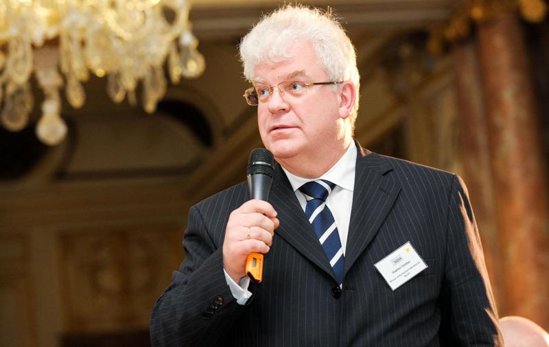 "გარწმუნებთ, ოთხშაბათს უკრაინაზე თავდასხმა არ იქნება - ევროპაში ომები იშვიათად იწყება ოთხშაბათს" - ევროკავშირში რუსეთის ელჩი