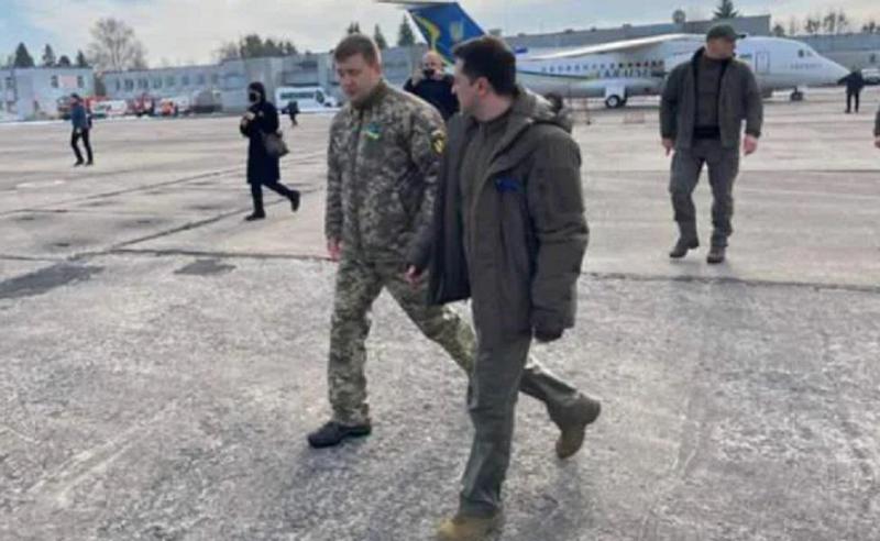 "ჯერჯერობით რუსეთის მხრიდან ჯარის გაყვანას ვერ ვხედავთ" - ზელენსკი