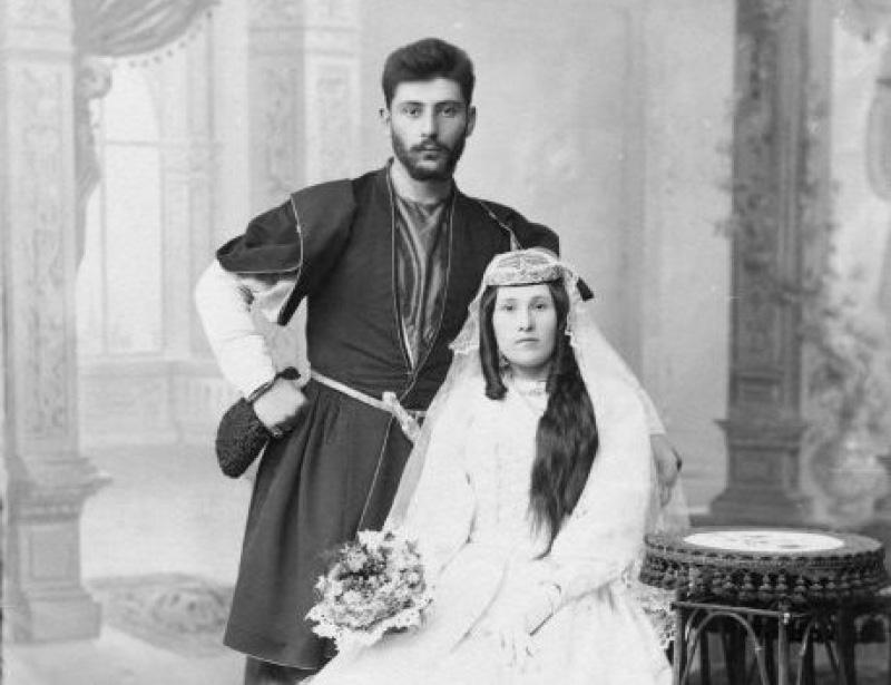 "ოთახში თუ მამამთილი იმყოფებოდა, იქ მყოფი რძალი უკანსვლით ტოვებდა იქაურობას“ - 10 დავიწყებული ქართული  ტრადიცია, რომელთა შესახებაც შესაძლოა, არ გსმენიათ