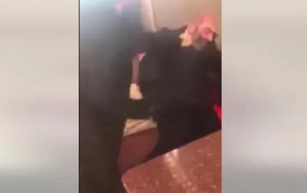 "მე შენ რა გითხარი, კაბა არ ჩაიცვა-მეთქი" - ვიდეო, რომელშიც მორჩილი რუის-ურბნისის ეპარქიიდან განდევნილ სასულიერო პირის ფიზიკურად უსწორდება