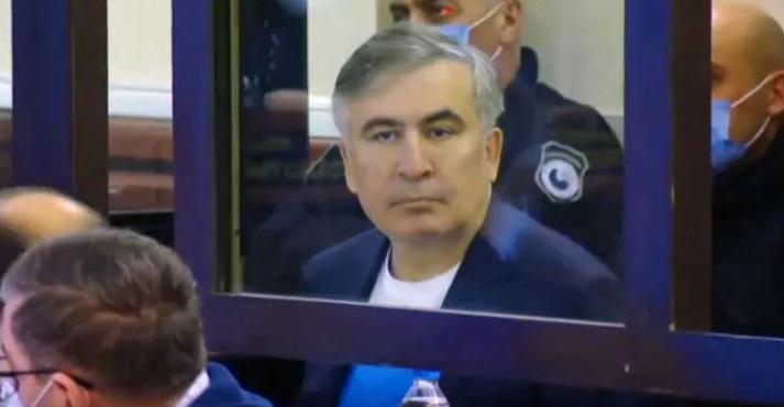 "დაბუჟებამ მოუმატა და ტკივილები აქვს" - ნევროლოგის ინფორმაციით, მიხეილ სააკაშვილის ჯანმრთელობის მდგომარეობა დამძიმდა