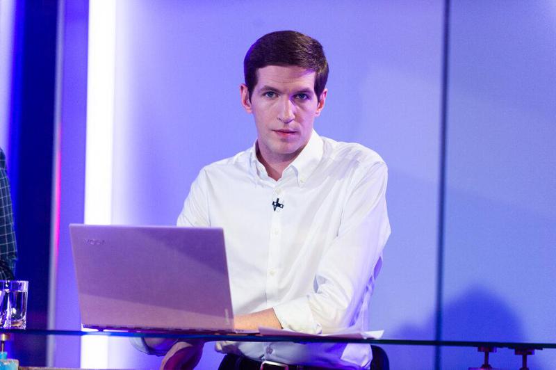 "მთელი კრიზისი აღმოსავლეთ უკრაინაში შეიქმნა ექსკლუზიურად რუსეთის მთავრობის მიერ - რუსული პროპაგანდით" - რას წერს ტელეკომპანია "დოჟდის" მთავარი რედაქტორი?