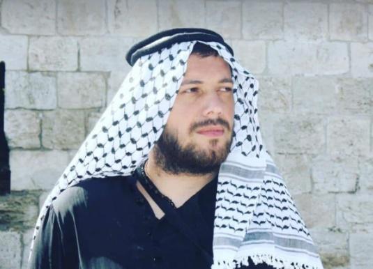 "მარტის ბოლოს ევროპაში მივდივარ… ახლა ყველა ფოტო არ დავდე, მერე დანდობა აღარ იქნება" - პეტრე კოლხი იმ ხალხს პასუხობს, ვინც კატარში დასვენების გამო გააკრიტიკა