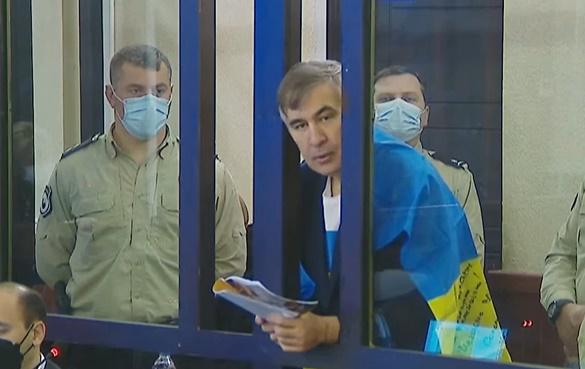 "მინდა მოგმართოთ სიტყვით, რომლითაც არასდროს მომიმართავს" - სააკაშვილი უკრაინის მოვლენებს სასამართლოზე გამოეხმაურა