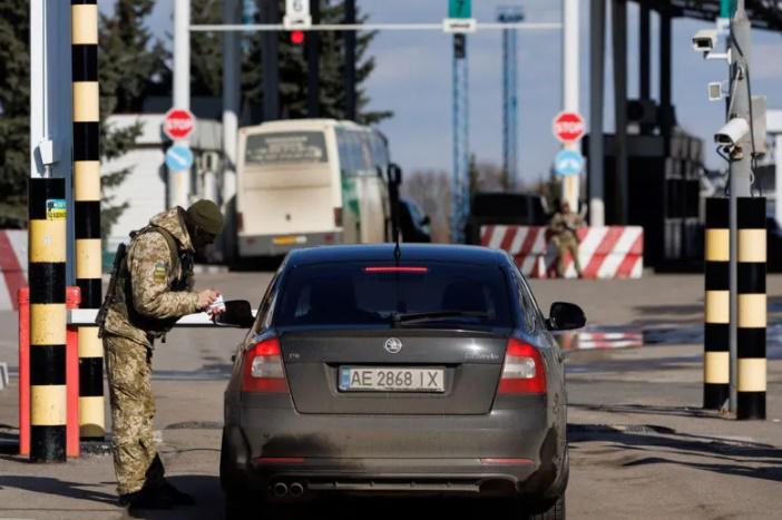 უკრაინაში საგანგებო მდგომარეობა გამოცხადდა