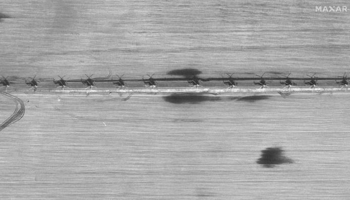 "ბელორუს-უკრაინის საზღვრიდან 32 კილომეტრის მანძილზე, დაახლოებით 150 სამგზავრო ვერტმფრენის და სახმელეთო ძალების მობილიზება შეინიშნება" - როიტერი