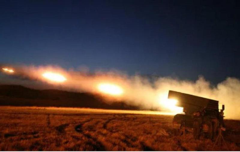 უკრაინა დგას! - რა ხდებოდა ქვეყანაში გასული ღამის განმავლობაში: ყველა მნიშვნელოვანი მოვლენა