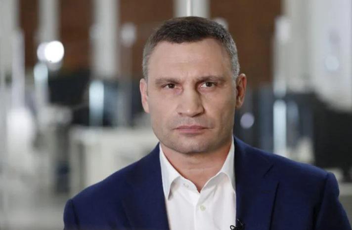 "გაერო-ს გენმდივნის ვიზიტის დროს, რუსეთის სარაკეტო დარტყმა კიევში, პუტინის მიერ შუა თითის ჩვენება იყო" - კლიჩკო