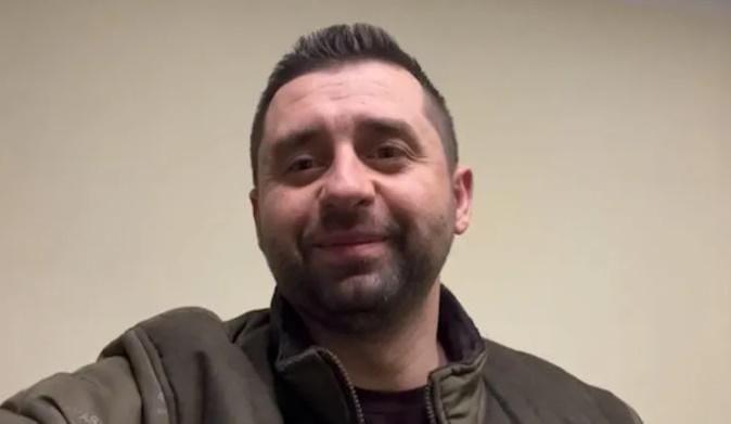 დავით არახამია ქართველებს მიმართავს - "ქუჩაში გამოხვედით და ვიდეომიმართვები ჩაწერეთ... ეს ჩვენი ჯარისკაცისთვის ძალიან ბევრს ნიშნავს"