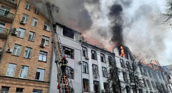 რუსულმა ძალებმა ხერსონის სახელმწიფო ადმინისტრაციის შენობა დაიკავეს