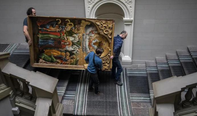 "უნდა ვიზრუნოთ ჩვენს მემკვიდრეობაზე" - ლვოვის ეროვნული მუზეუმის ექსპონატები სარდაფში დამალეს, რათა კულტურული საგანძური რუსეთის შესაძლო თავდასხმისგან გადაარჩინონ