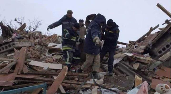 ხარკოვთან ახლოს დაბომბვის შედეგად ოთხი ადამიანი დაიღუპა, მათ შორის 2 ბავშვია