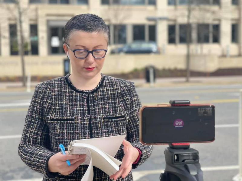 "უკრაინაში ჩვენი ოპერატორი დაიღუპა... მანქანა, სადაც ის იმყოფებოდა, კიევთან ახლოს სროლის ცეცხლში მოჰყვა" - რას წერს "ფოქს ნიუსის" ქართველი თანამშრომელი?