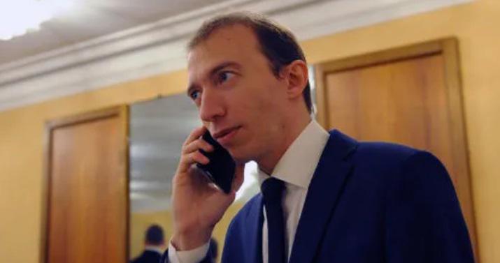 "მარინა ოვსიანიკოვას ვერ ვპოულობთ...მას მცირეწლოვანი შვილები ჰყავს, ამიტომ მისი დაკავება ადმინისტრაციული წესით შეუძლებელია, მაგრამ წესები აღარ არსებობს" - ადვოკატი