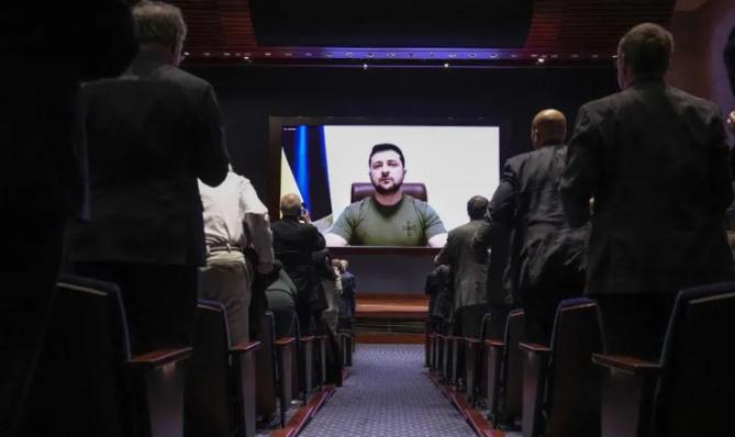 "მე უნდა დავიცვა ჩვენი ცა - მეტისმეტს ვითხოვთ? თუ ასეა, გთავაზობთ ალტერნატივას..." - ვოლოდიმირ ზელენსკი კონგრესმენებს