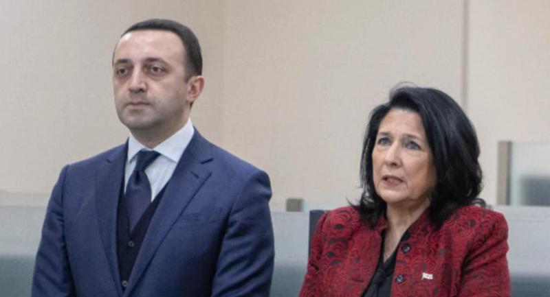 "მე არ გამიკრიტიკებია პრემიერის პოზიცია სანქციებთან დაკავშირებით" - რა თქვა პრეზიდენტმა "შპიგელისთვის" მიცემულ ინტერვიუში?