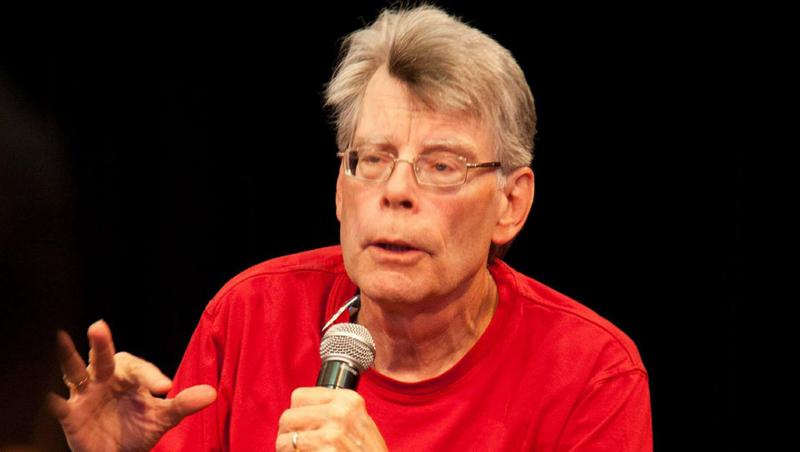 "ზელენსკი ყველაფერია, რაც პუტინი არ არის: ახალგაზრდა, უფრო მომხიბვლელი, გმირი მსოფლიოს თვალში... და მას აქვს თმა" - რას წერს სტივენ კინგი