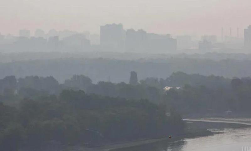 ძლიერი დაკვამლიანება კიევში - რა ხდება ამ წუთებში უკრაინის დედაქალაქში