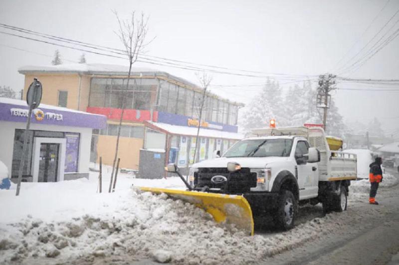 თბილისში ქარბუქისა და ინტენსიური თოვის გამო, "თბილსერვის ჯგუფი" მოსახლეობას მიმართავს