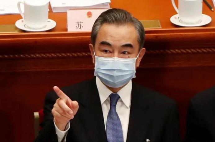 "ჩინეთის პოზიცია უკრაინის საკითხთან დაკავშირებით ისტორიის სწორ მხარესაა - ვეწინააღმდეგებით ომს" - ჩინეთის საგარეო საქმეთა მინისტრი