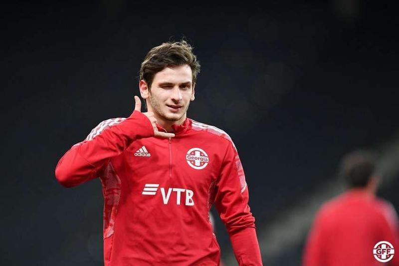 ხვიჩა კვარაცხელია ბათუმის "დინამოში" ითამაშებს