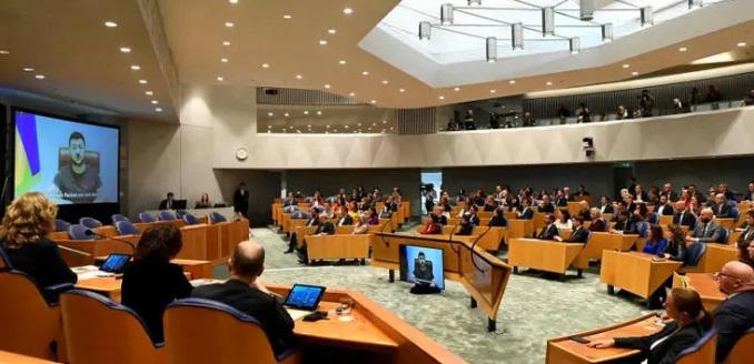 "შეაჩერეთ ყოველგვარი ვაჭრობა რუსეთთან“ - ვოლოდიმირ ზელენსკის მიმართვა ნიდერლანდების პარლამენტს