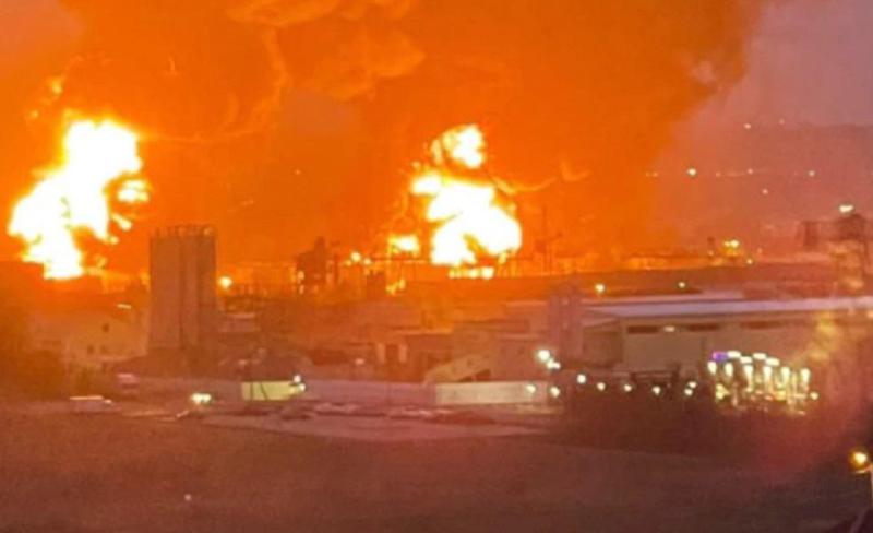 "ნავთობის საცავში ხანძარი უკრაინის შეიარაღებული ძალების ორი ვერტმფრენის ავიადარტყმის შედეგად გაჩნდა" - რას წერს ბელგოროდის გუბერნატორი