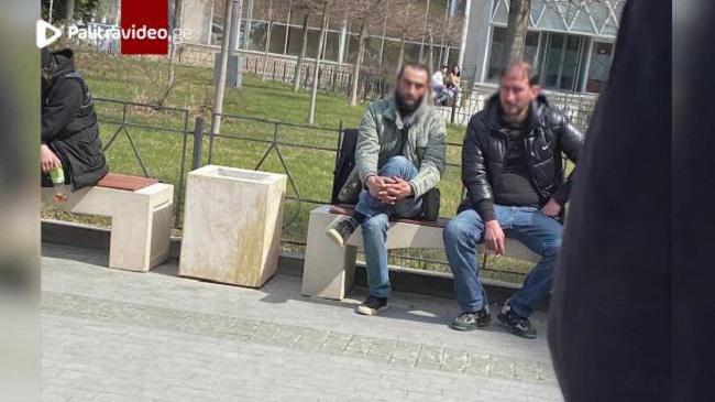 "ალტი-ინფოს" ძალადობრივი ჯგუფის წევრები განსხვავებულ პოზიციაზე მყოფი ჟურნალისტების დევნას აგრძელებენ - "დადიოდნენ და გადაღებაზე მყოფ ჟურნალისტების აგინებდნენ..."