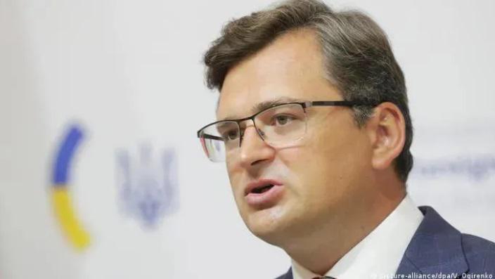 "არ გაიმეოროთ  მერკელის მიერ ბუქარესტში დაშვებული შეცდომა, რომელმაც კარი გაუღო პუტინის საქართველოში შეჭრასა და ყირიმის უკანონო ანექსიას" - დმიტრო კულება