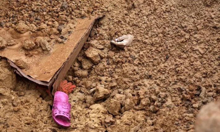 "14-დან 24 წლამდე მინიმუმ ოცდახუთმა გოგონამ და ქალმა განაცხადა, რომ რუსმა სამხედროებმა ბუჩაში გააუპატიურეს" - უკრაინის ომბუდსმენი