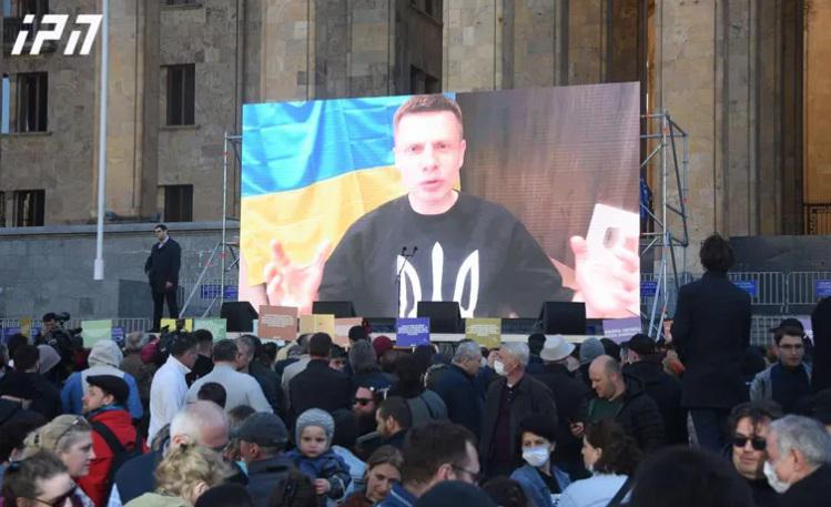 "33 წლის წინ ქართველები იბრძოდით ყველა იმ ქვეყნის თავისუფლებისთვის, რომლებიც დაპყრობილი ჰქონდა საბჭოთა კავშირს" - გონჩარენკო აქციის მონაწილეებს