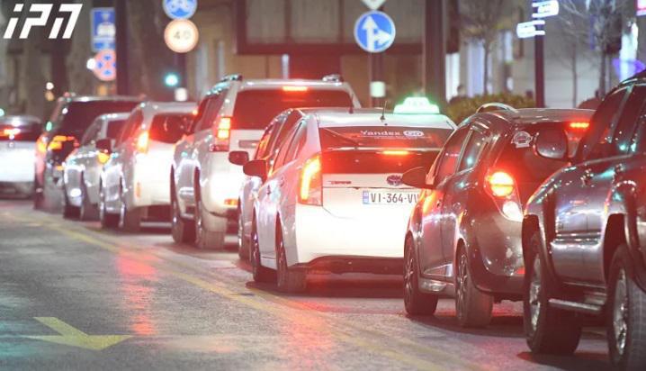 მართვის მოწმობის პრაქტიკული გამოცდის რეალურ მოძრაობაში ჩასაბარებლად ავტოსკოლებს სწავლება საგამოცდოდ დადგენილ მარშრუტებზე არ შეეძლებათ