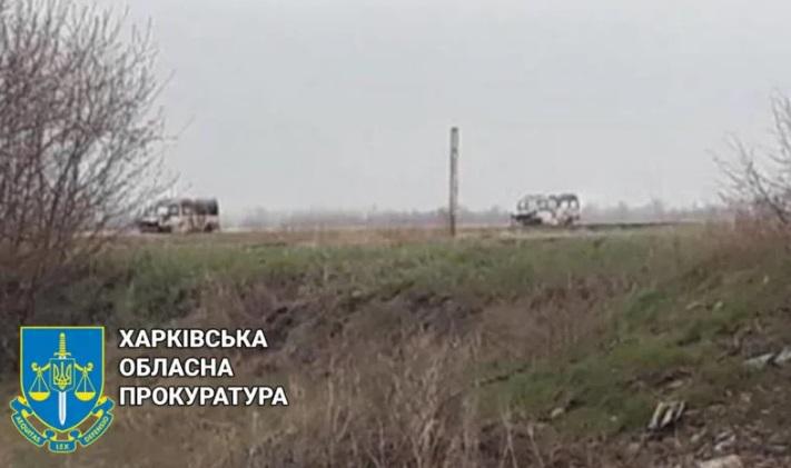 რუსულმა ძალებმა ხარკოვში საევაკუაციო ავტობუსებს ცეცხლი გაუხსნეს, რის შედეგადაც 7 ადამიანი დაიღუპა და 27 დაშავდა