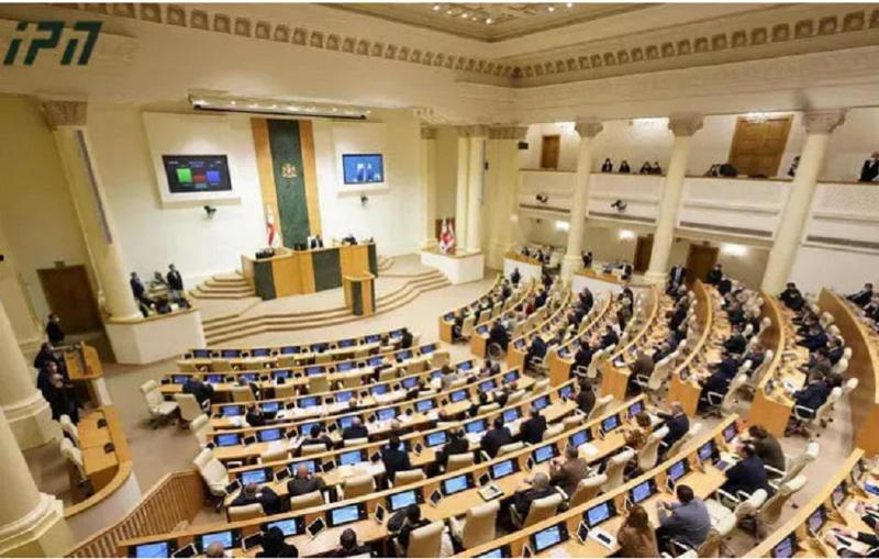 "ქართული ოცნება“ პარლამენტის რიგგარეშე სესიაში მონაწილეობას არ მიიღებს