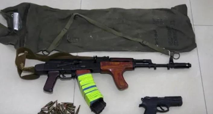 პოლიციამ თბილისსა და რეგიონებში ცეცხლსასროლი იარაღი ამოიღო - დაკავებულია 7 პირი