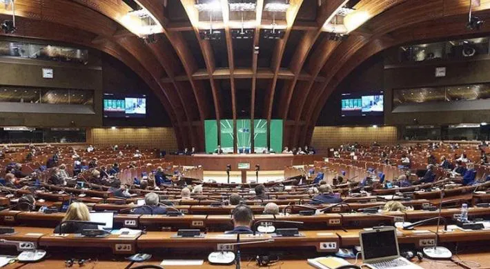 ევროსაბჭოს საპარლამენტო ასამბლეამ უკრაინაში რუსეთის მიერ ჩადენილი დანაშაულის გამოძიების საკითხს მხარი დაუჭირა და საერთაშორისო ტრიბუნალის შექმნის ინიციატივით გამოვიდა