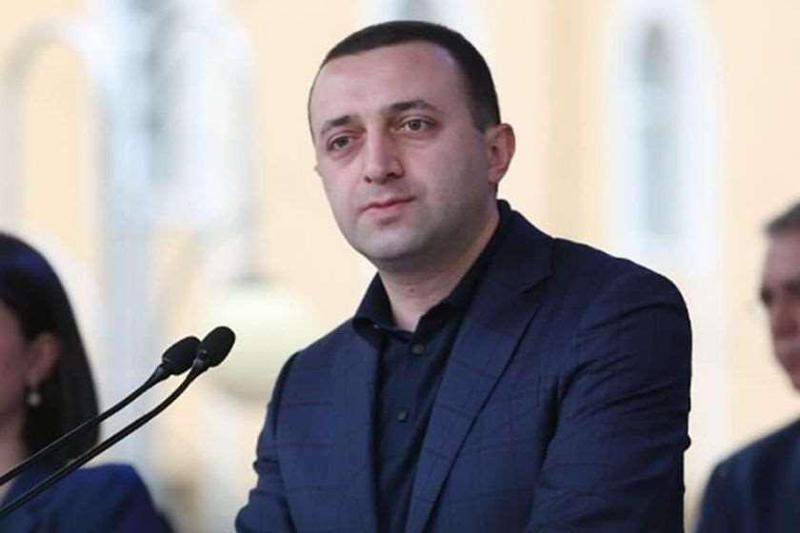 "სიტყვები უძლურია ასეთი დიდი ტკივილის გამოსათქმელად" - პრემიერი ნიკა წულუკიძის ოჯახსა და ახლობლებს უსამძიმრებს