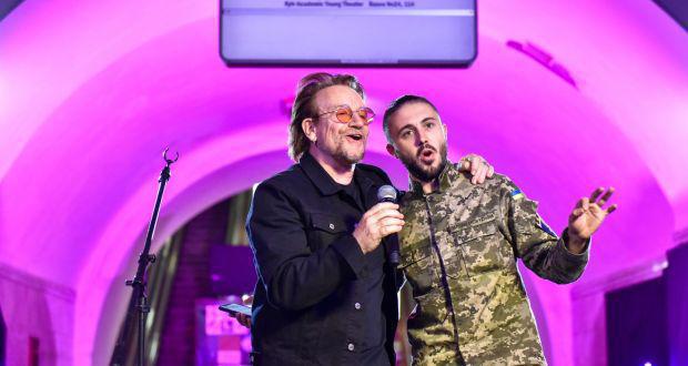 ბონოს მხარდაჭერა უკრაინას - მუსიკოსმა კიევის მეტროში ცნობილი კომპოზიციები შეასრულა