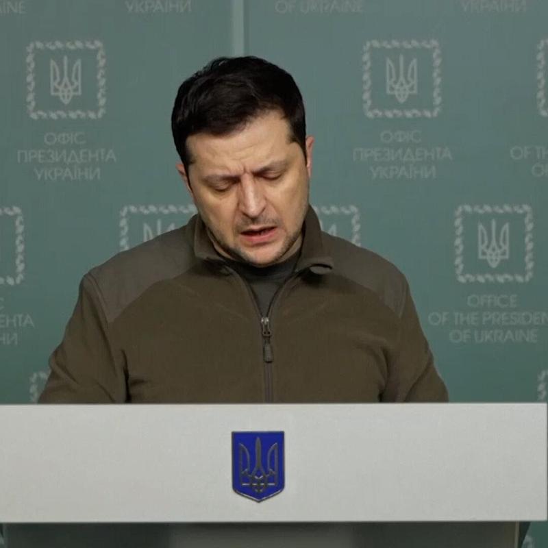 ვოლოდიმირ ზელენსკიმ უკრაინის გმირის წოდება პოლკოვნიკ ოლეგ გეგეჭკორს სიკვდილის შემდეგ მიანიჭა და დააჯილდოვა კიდევ 215 სამხედრო მოსამსახურე