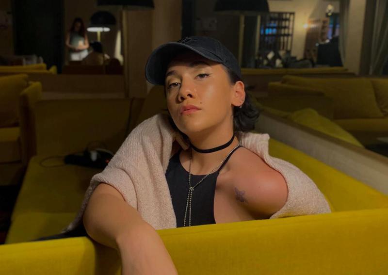 "ყველაზე რთული აღმოჩნდა ექიმებისგან ფრაზების მოსმენა: "არ ვიცი" - რას წერს ია ტომაში დედის შესახებ, რომელსაც საქართველოში დიაგნოზი ვერ დაუსვეს: მომღერალი დახმარებას ითხოვს